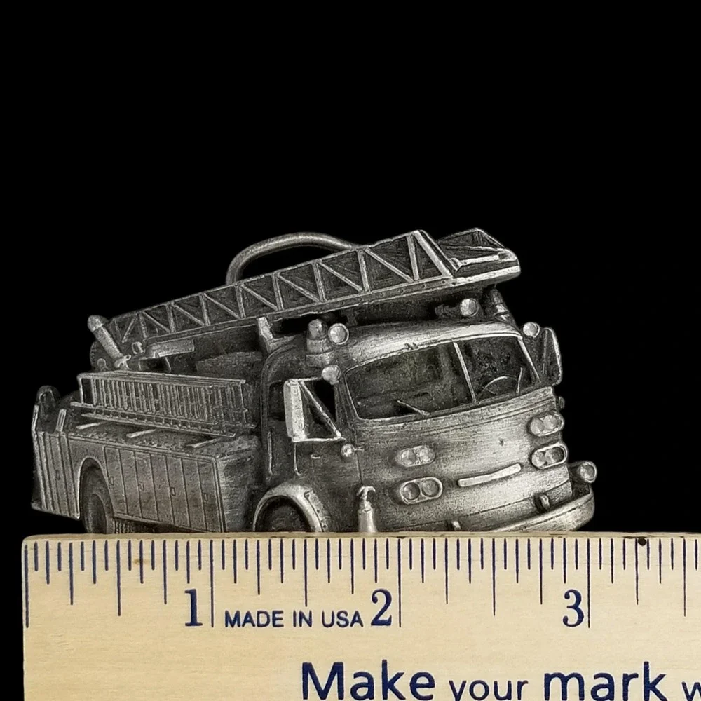 Vintage 1978 Bergamot Brass Works Fire Truck Belt Buckle | Collectible‎ Pewter